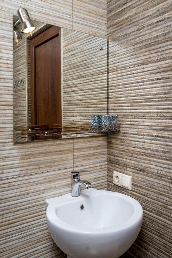 Hb Apartments Mari Brose Τυφλίδα Εξωτερικό φωτογραφία